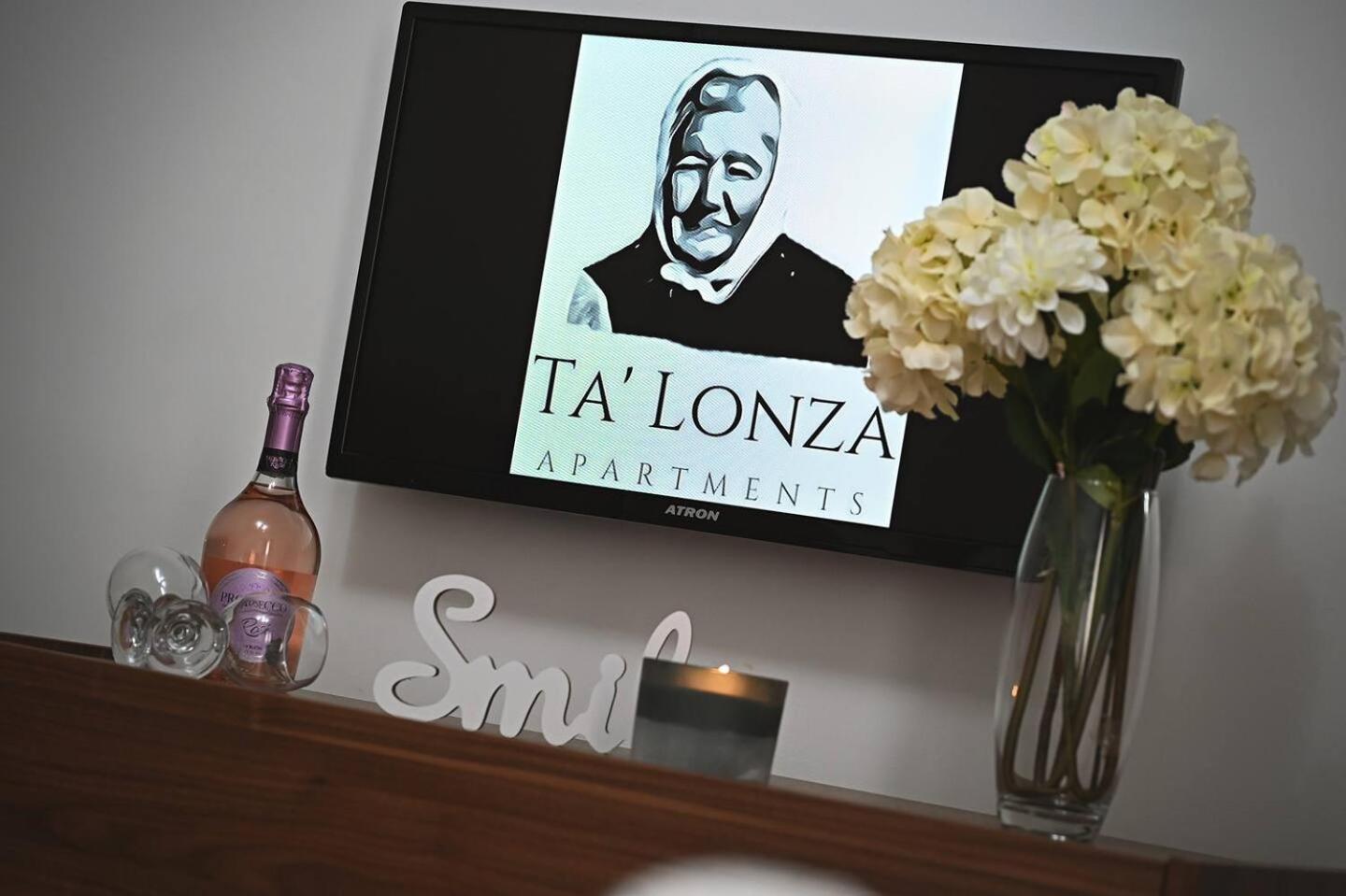 Fl 2 Ta'Lonza Luxury With Hot Tub By Homely Mellieħa Eksteriør billede