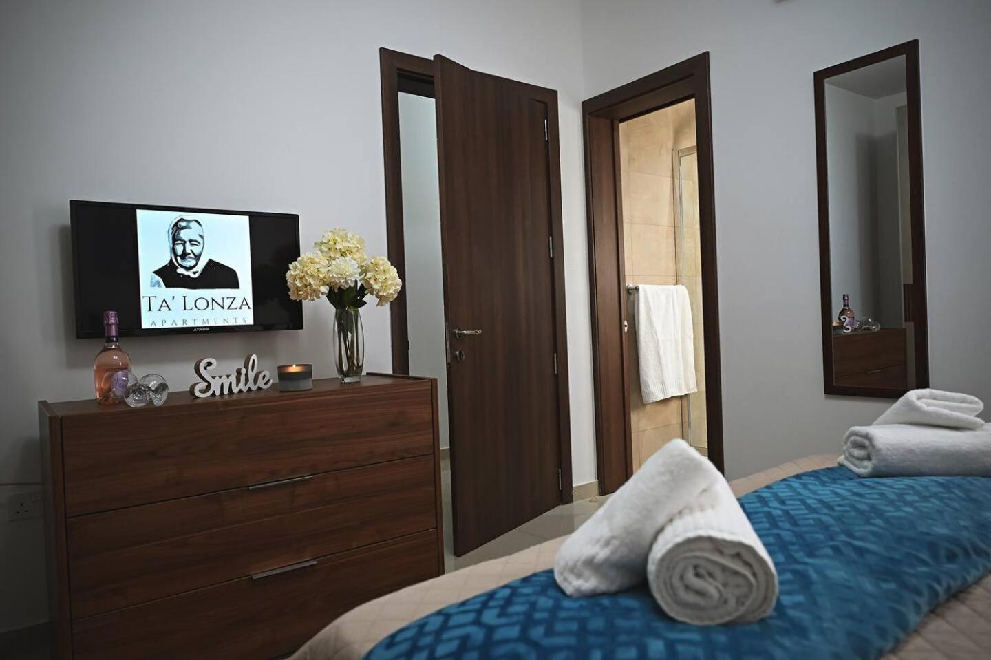 Fl 2 Ta'Lonza Luxury With Hot Tub By Homely Mellieħa Eksteriør billede