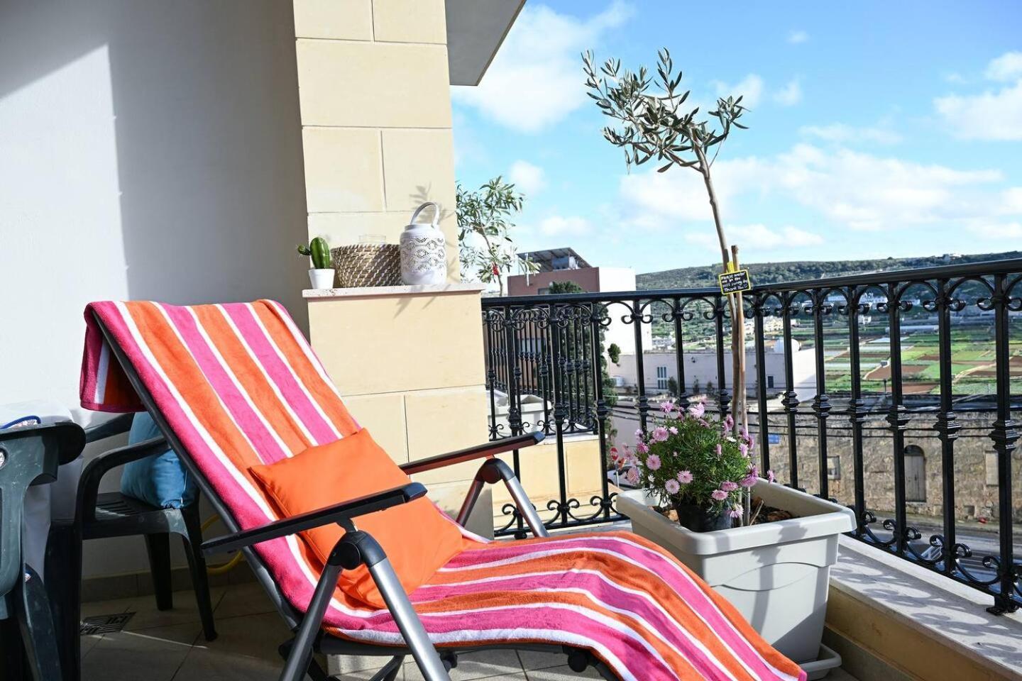 Fl 2 Ta'Lonza Luxury With Hot Tub By Homely Mellieħa Eksteriør billede