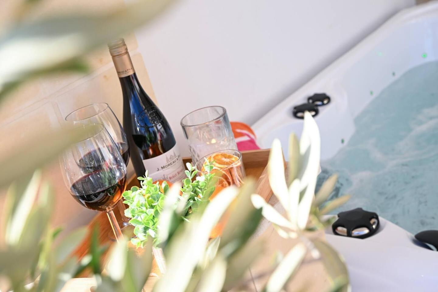 Fl 2 Ta'Lonza Luxury With Hot Tub By Homely Mellieħa Eksteriør billede
